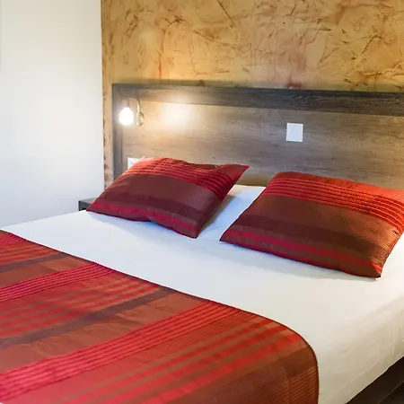 Allotel Fos-sur-Mer Room photo